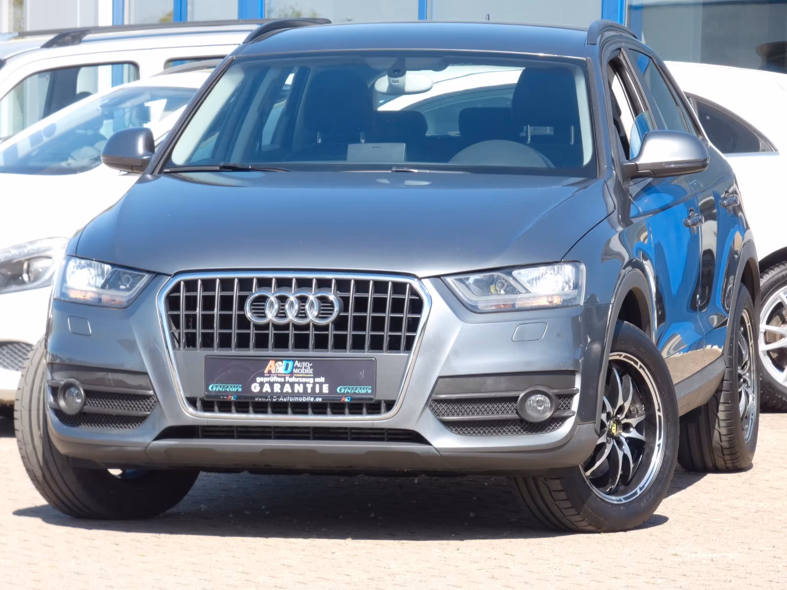 Audi Q3 2.0 TDI/ inkl. Garantie